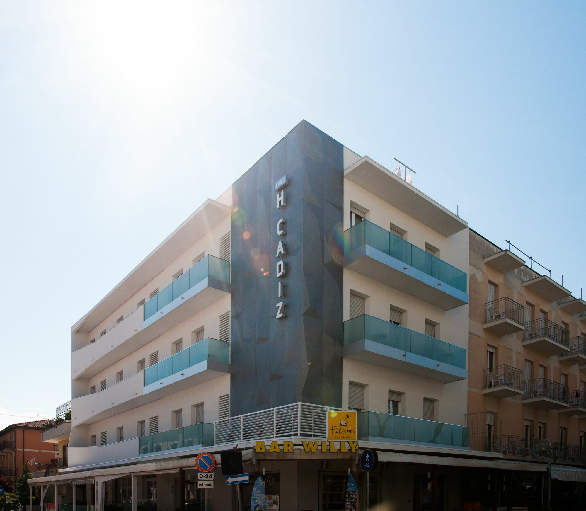 Hotel Cadiz Rimini Exteriör bild